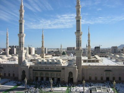 Al-Masjid al-Nabawi Live